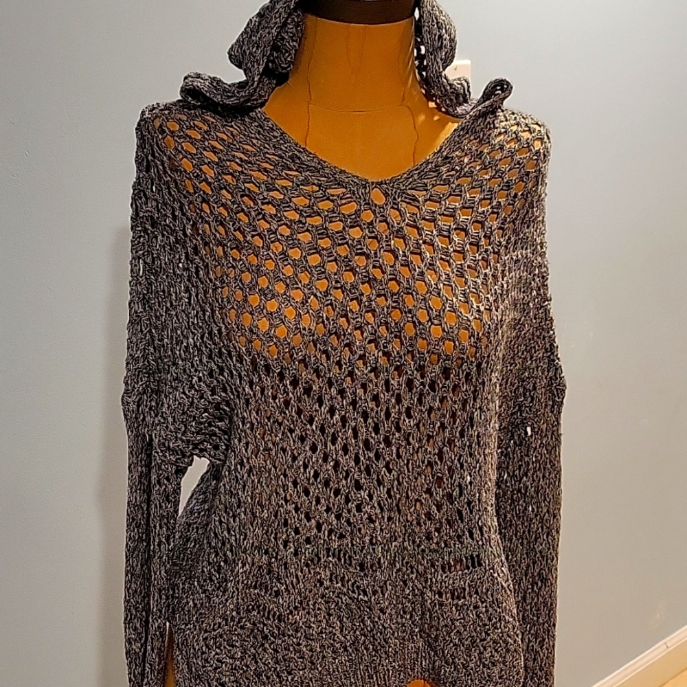 ABERCROMBIE net sweater